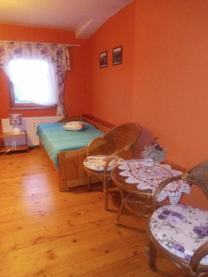 Agroturystyka Pod Swierkiem Srebrna Góra Екстериор снимка